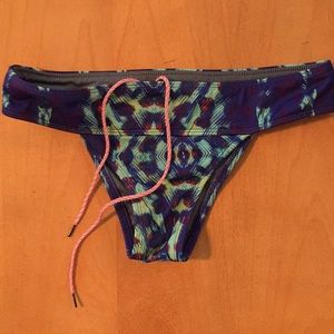 Jolyn bathing suit bottom “softy II”